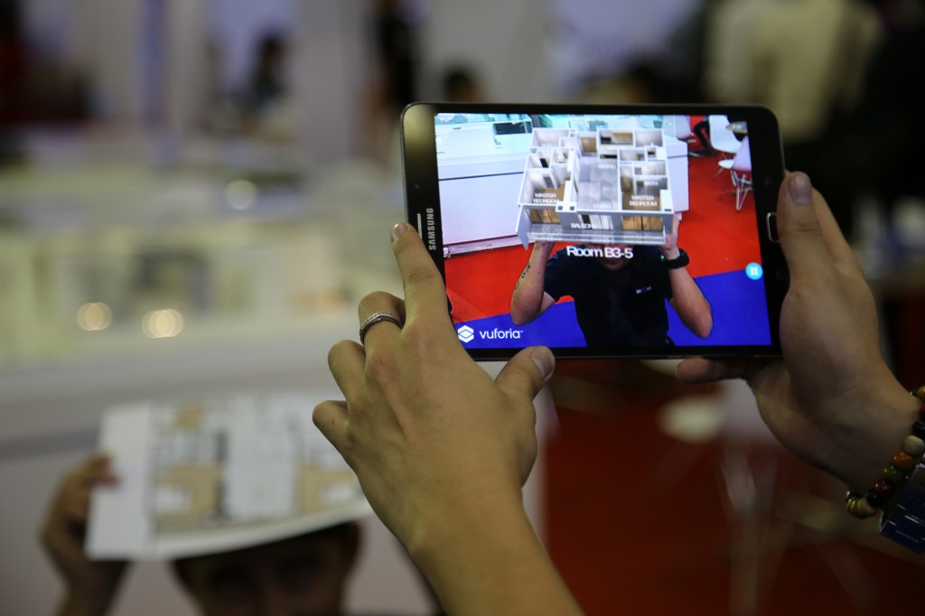 Promotion iMyanmar House